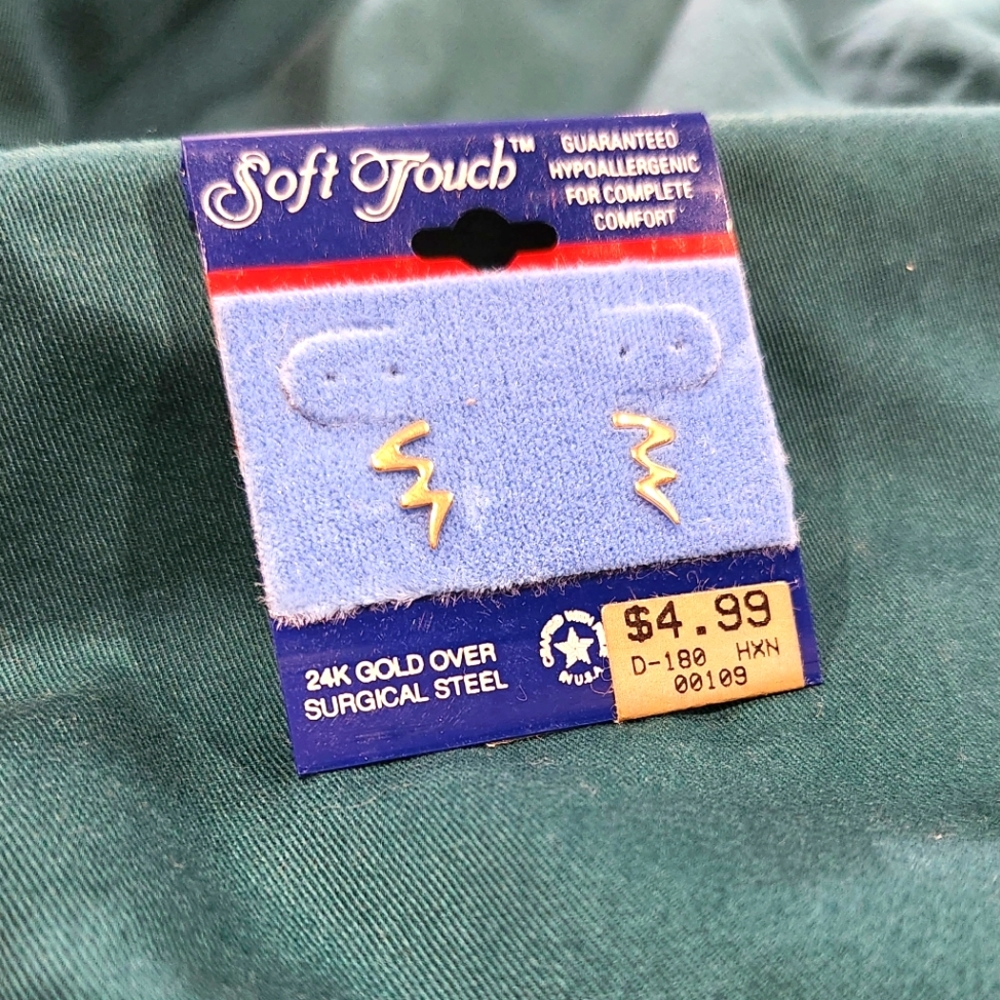 24K Gold Squiggle Lightning Bolt Earrings